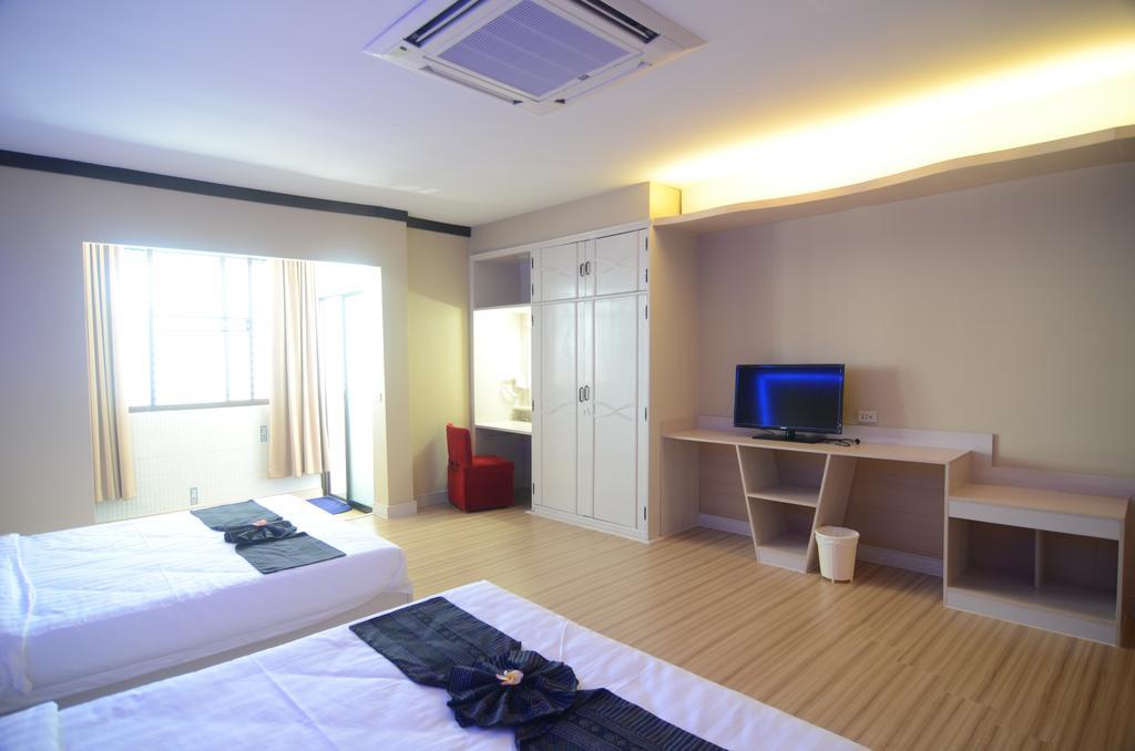 Centro Cnx Hotell Chiang Mai Exteriör bild