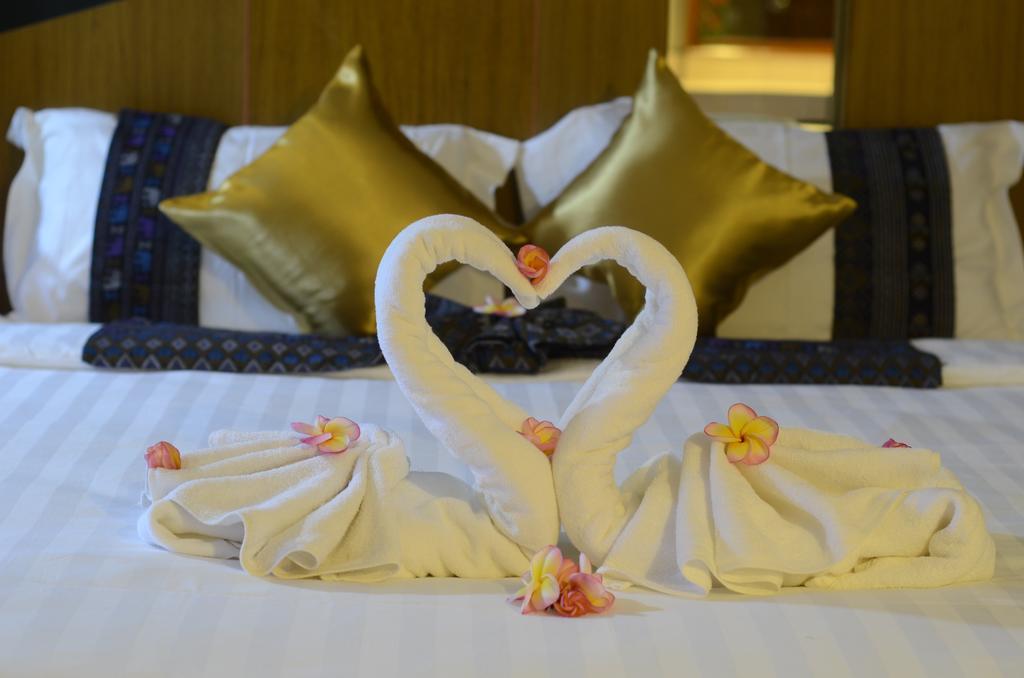 Centro Cnx Hotell Chiang Mai Exteriör bild